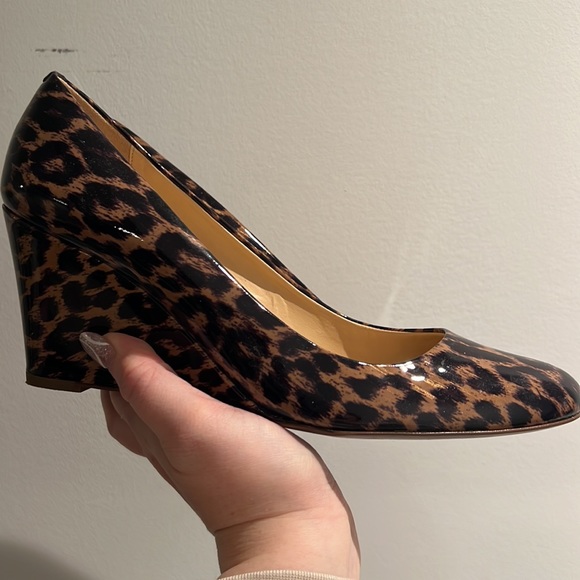 J.CREW Martina Leopard Print Patent Leather Wedge Pumps 12 - Picture 3 of 3